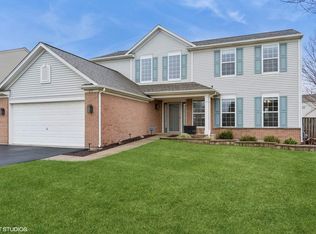 219 S Cranberry St, Bolingbrook, IL 60490