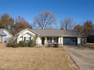 1912 Whippoorwill Dr, Greenwood, AR 72936