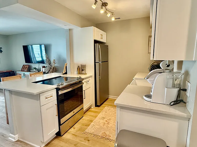 1801 Canal Dr #B2 — Photo 5