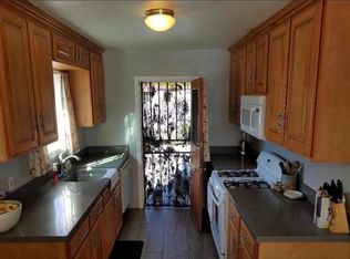 823 W 137th St, Compton, CA 90222