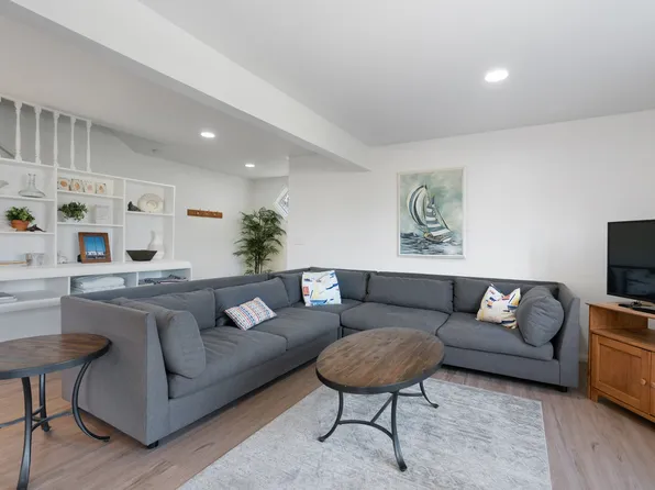 4840 Dorrance Way #B, Carpinteria, CA 93013