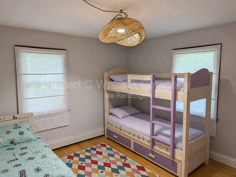1040 Daniels Farm Rd — Photo 15