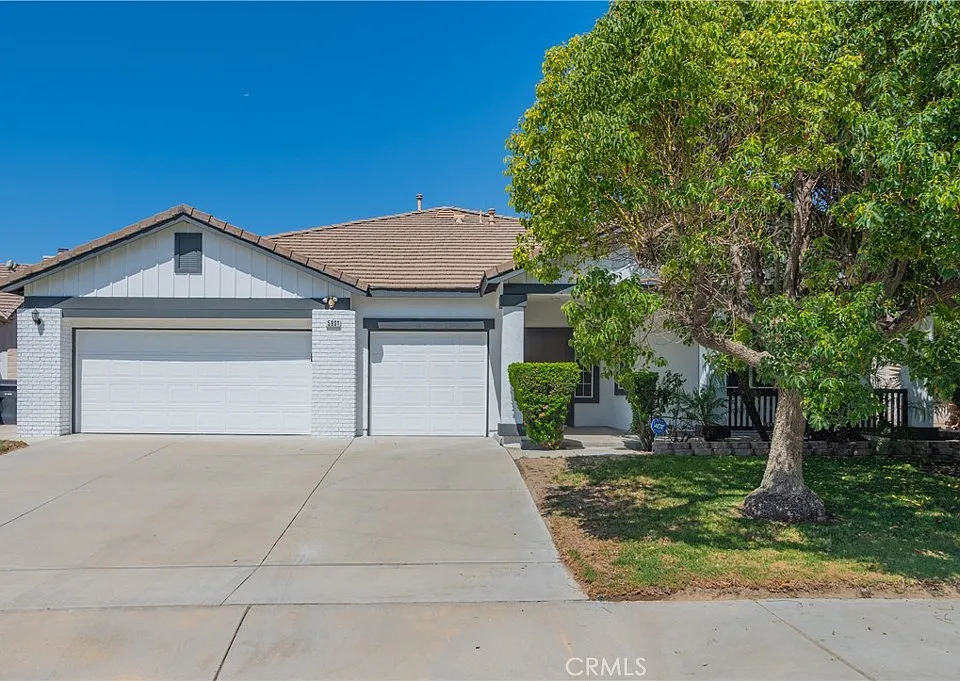 5901 Milana Dr