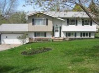 10397 Prouty Rd, Concord Township, OH 44077