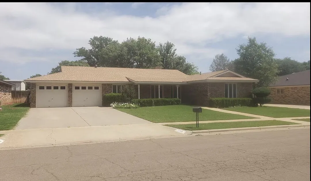 4 bed, 3.0 bath, 2654 sqft, $3,300 — Photo 1