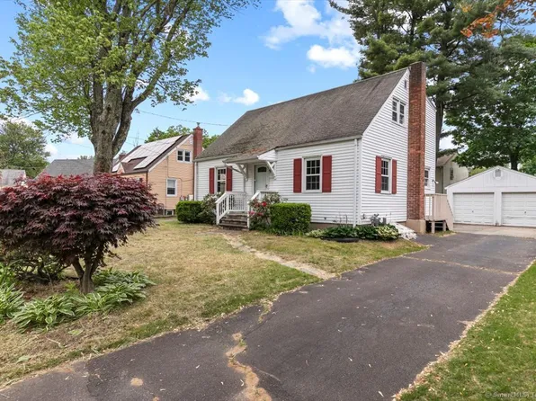 23 Salem Road, East Hartford, CT 06118