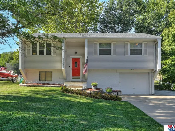13401 Schirra St, Omaha, NE 68138