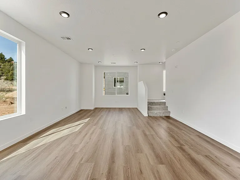 Coal Creek Townhomes — Photo 3
