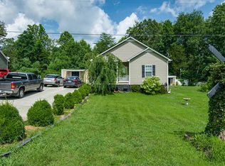 240 Luna Rd, Sparta, TN 38583