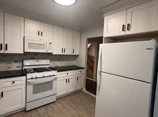 7550 Furmanville Ave #3, Middle Village, NY 11379