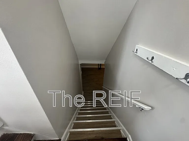 3324 Greenfield Rd — Photo 11