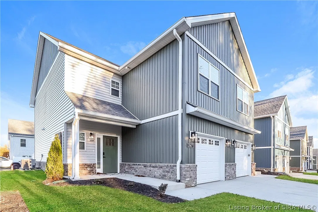 3 bed, 2.5 bath, 1722 sqft, $1,740 — Photo 3