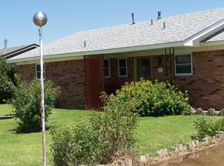204 S Hoyne Ave, Fritch, TX 79036