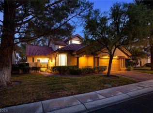 8271 Turtle Creek Cir, Las Vegas, NV 89113