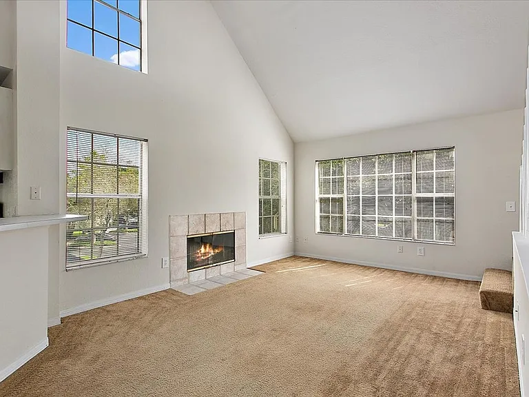 13703 Richmond Park Dr N #1706 — Photo 3