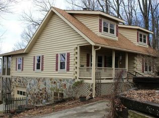 1395 Walnut Rdg, Ellijay, GA 30536