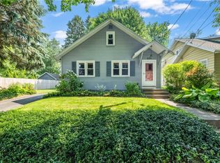 225 Dorking Rd, Rochester, NY 14610