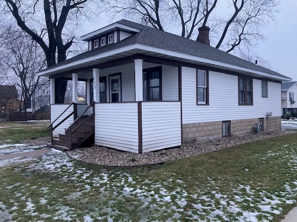 803 E Glen Park Ave, Griffith, IN 46319