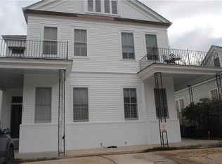 521 Lowerline St, New Orleans, LA 70118