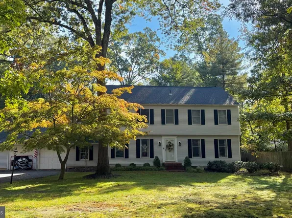 4 Shannon Ct, Medford, NJ 08055