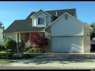 1077 W 4200 S, Riverdale, UT 84405
