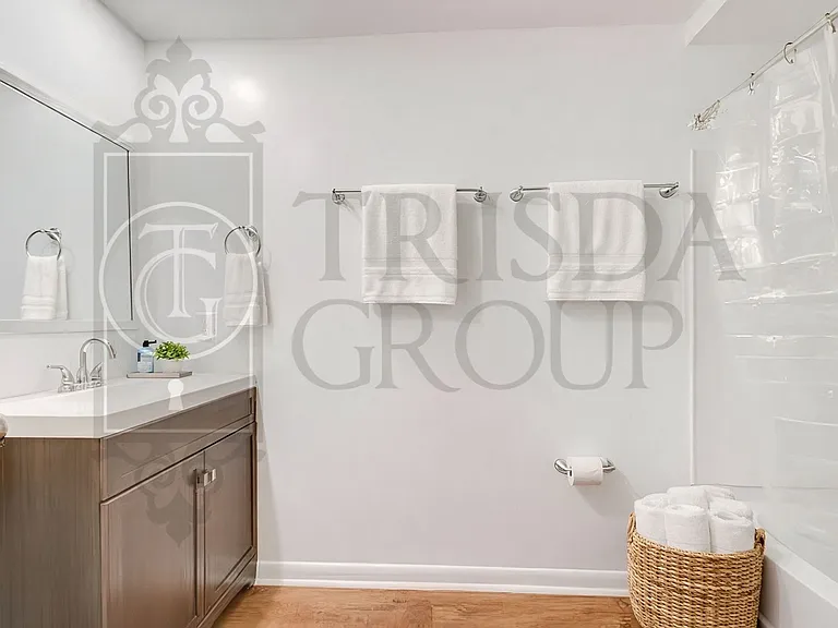 610 Broadhead Ave #C — Photo 11