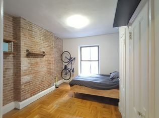 328 E 73rd St APT 5C, Manhattan, NY 10021