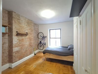 328 E 73rd St APT 5C, Manhattan, NY, 10021