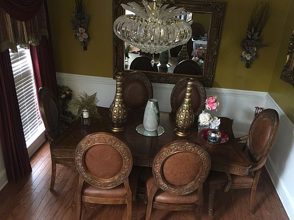 2nd image of 2260 Thornberry Dr