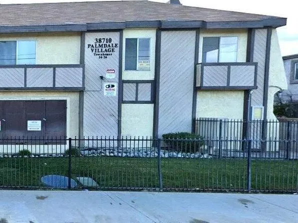 38710 10th St E APT 12, Palmdale, CA 93550