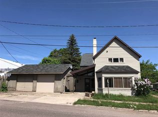 411 Michigan St, Hancock, MI 49930