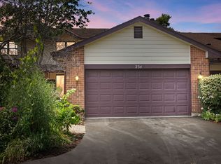 234 W Grant Vlg, Hinsdale, IL 60521