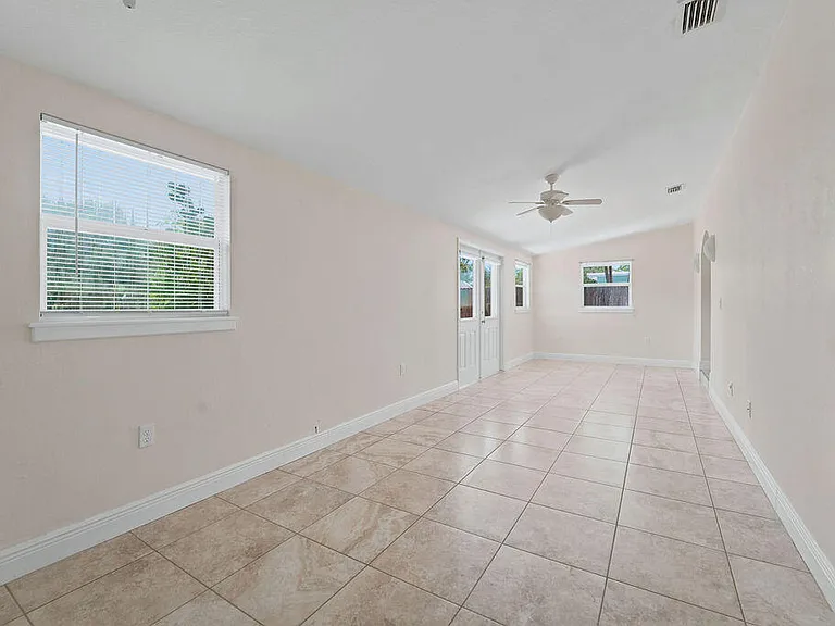 18966 SE Southgate Dr — Photo 19