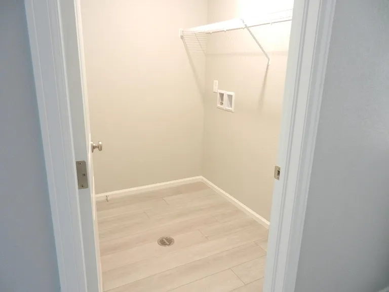 4340 S Netherland St — Photo 20