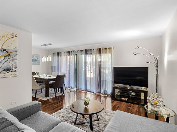 4th image of 263 Driftwood Ln Unit C1