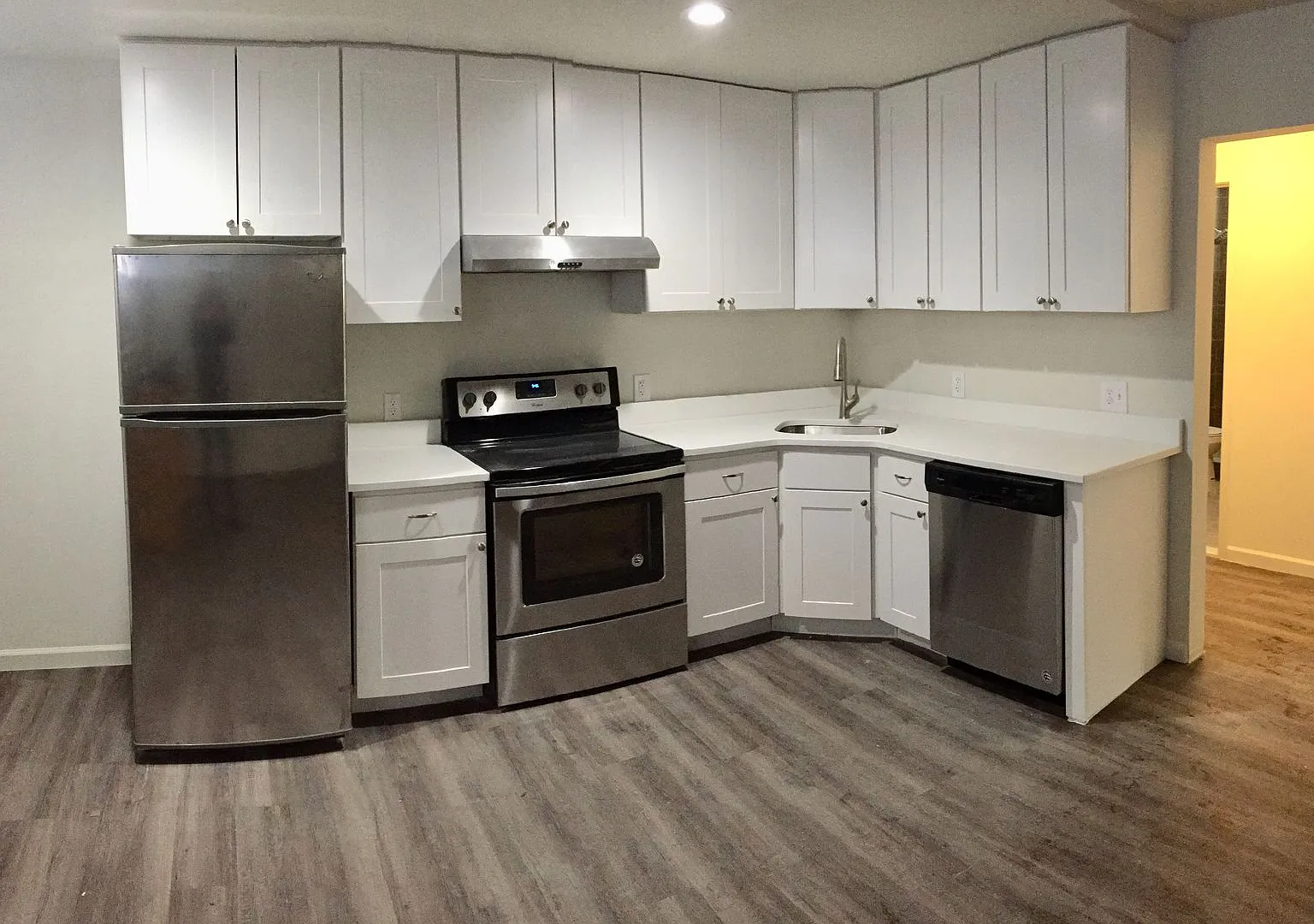 510 5th Ave — Photo 3