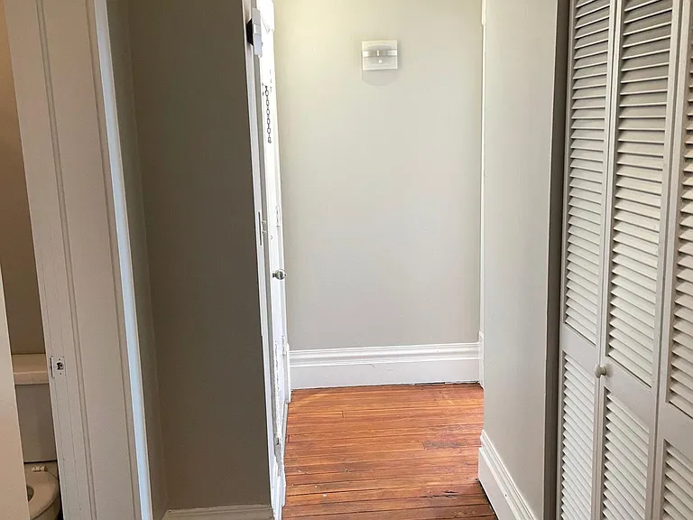 1610 S 3rd St #3 — Photo 9