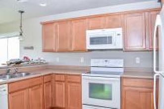 Kitchen with Eating Bar