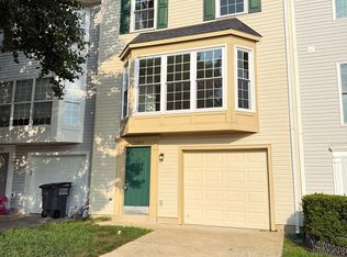 9253 Jessica Dr, Manassas Park, VA 20111