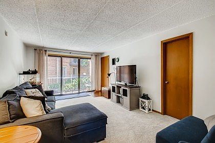 3rd image of 5506 W Higgins Ave #1R
