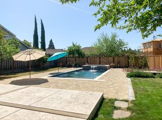 1355 Burrows Rd, Campbell, CA 95008