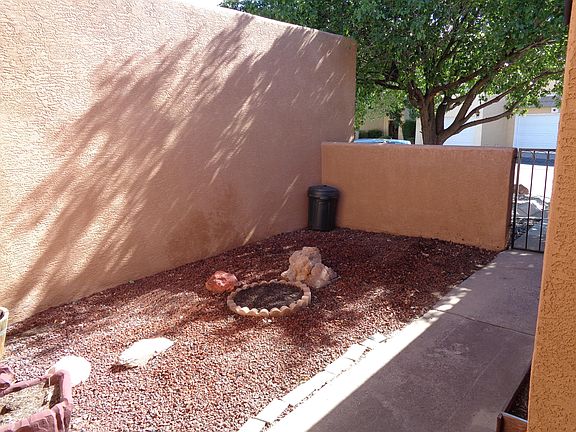 3rd image of 5021 N La Fiesta Dr NE
