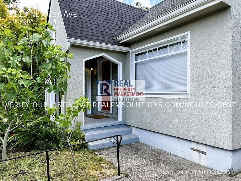 3115 NE 41st Ave — Photo 2