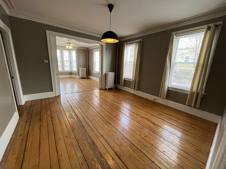 203 Howell St #1 — Photo 1