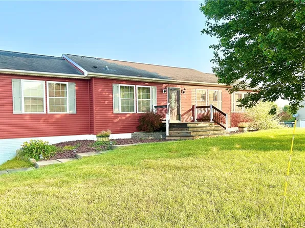 992 Blaire Rd, Blairsville, PA 15717