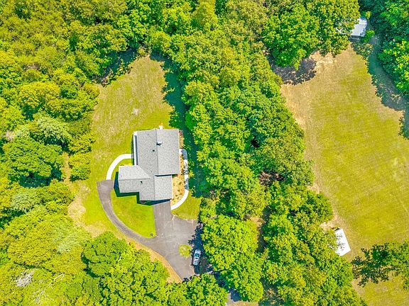 3rd image of 430 Watt Abbitt Rd