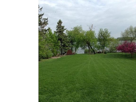 5th image of 40438 Lake Volney Ln