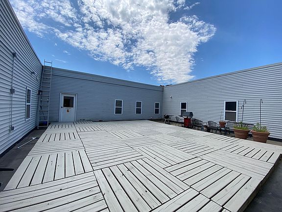 4th image of 7218 W North Ave #208