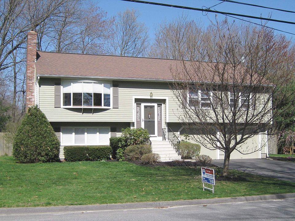 16 Longfellow Road