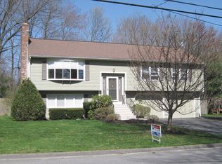 16 Longfellow Rd, Northborough, MA 01532